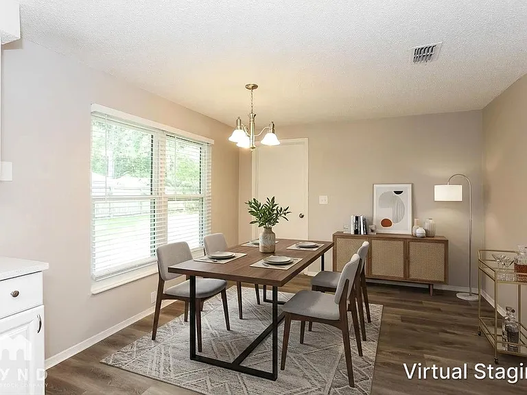 1669 Mary Beth Dr — Photo 3