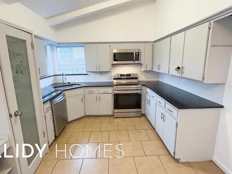 2714 Tottingham Rd — Photo 15