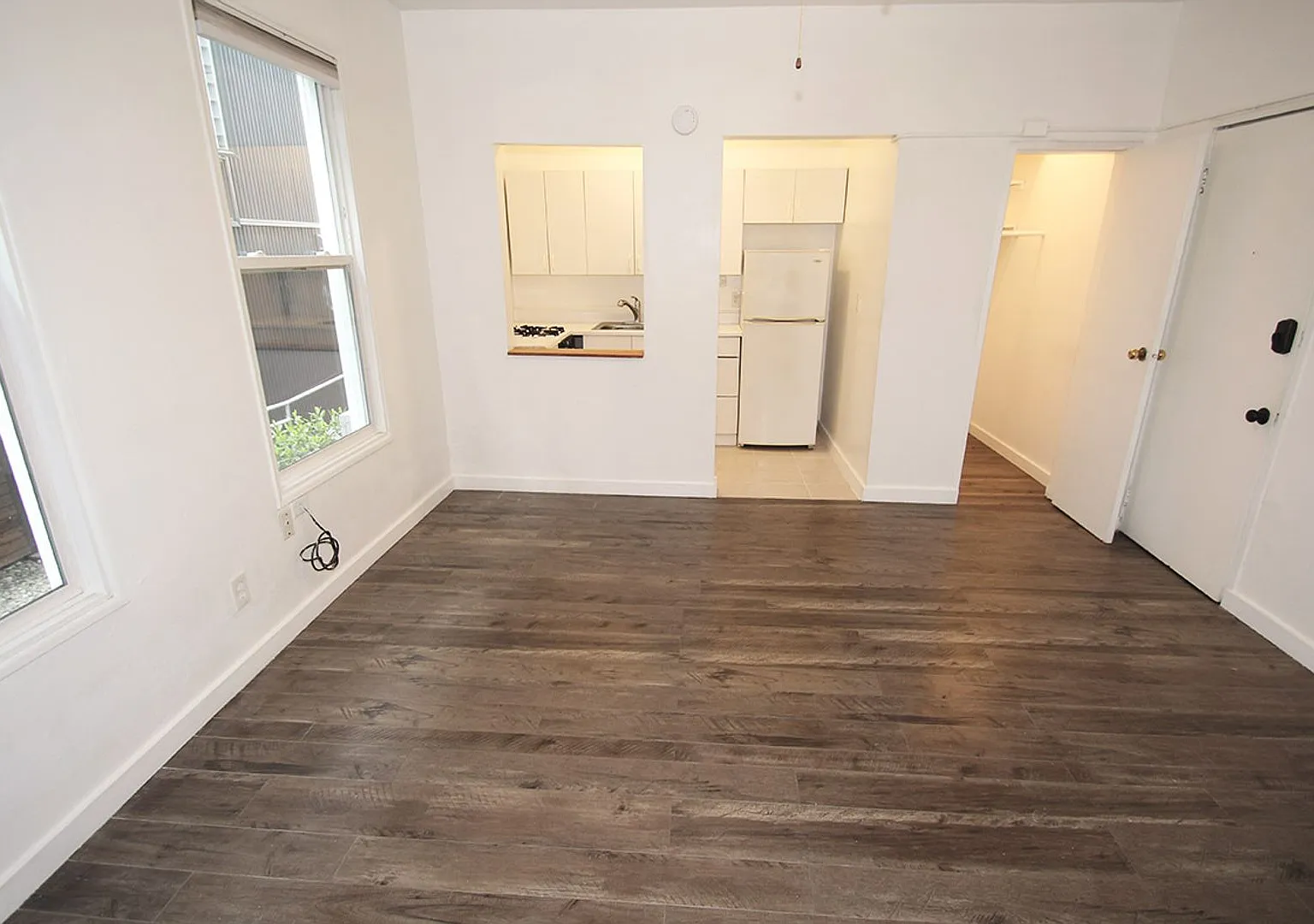 1414 Apartments — Photo 2