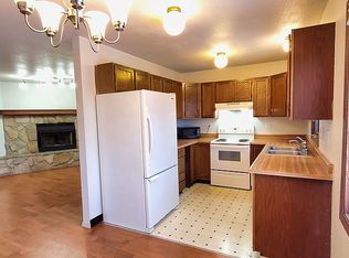 9870 Grange Dr, Anchorage, AK 99515