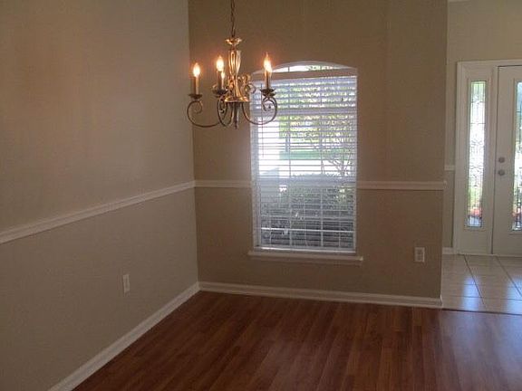 4th image of 3076 Golden Pond Blvd