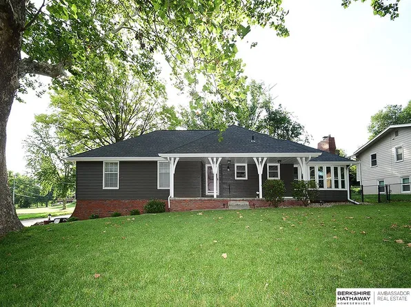 605 S 126th St, Omaha, NE 68154