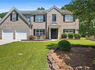 6300 Polar Fox Ct, Riverdale, GA