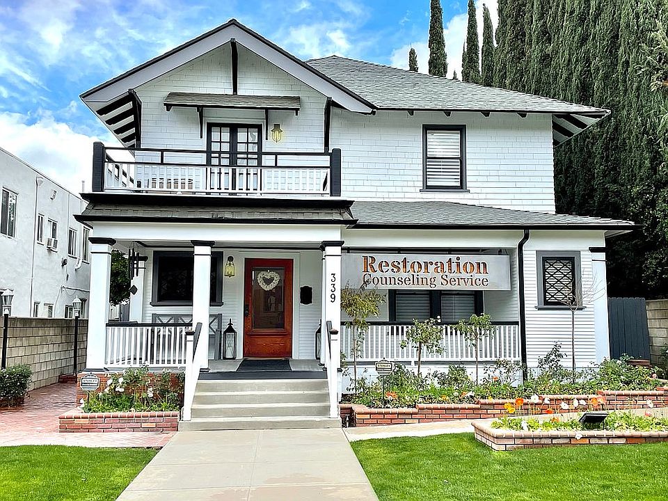 1905 Transitional Style