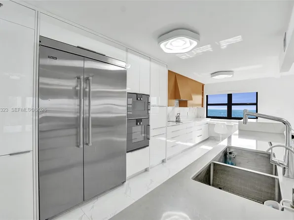1201 S Ocean Dr, Hollywood, FL