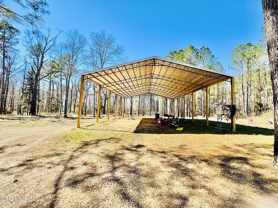 1st image of 104 Mamie Mangum Rd