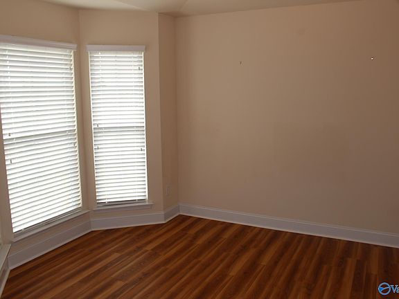5th image of 103 Glen View Dr
