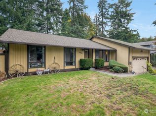 10924 166th Pl NE, Redmond, WA 98052