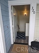 4th image of 320 Foothill Rd