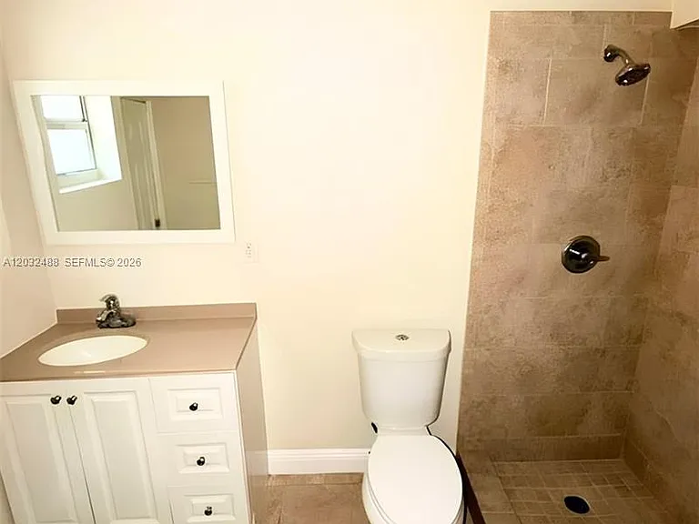 14215 NE 9th Ave — Photo 18