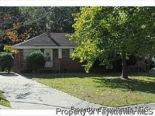 2nd image of 3026 Wedgewood Dr