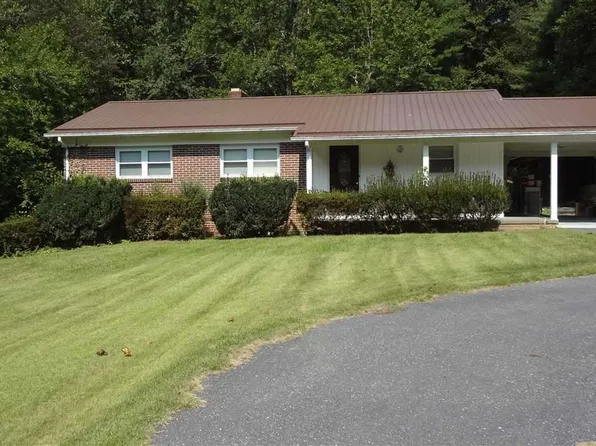 3074 Sunset Trl, Lenoir, NC 28645