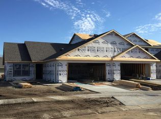 2633 Hawk Ridge Ct SE, Rochester, MN 55904