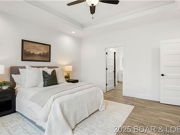 3rd image of 3164 Cross Creek Rd