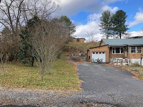 3rd image of 5935 Baptist Hollow Rd
