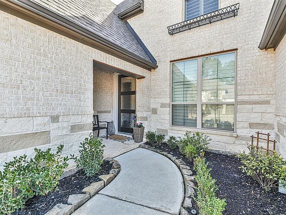 4th image of 113 Bronze Bow Dr