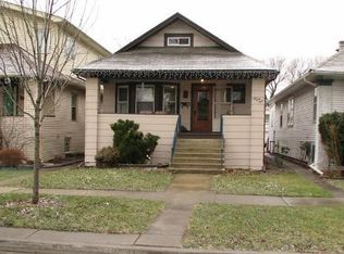 1043 Highland Ave, Oak Park, IL 60304