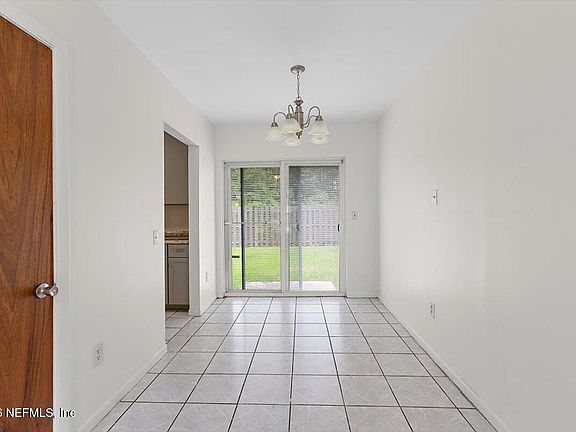 4th image of 1512 Mar Vic Ln