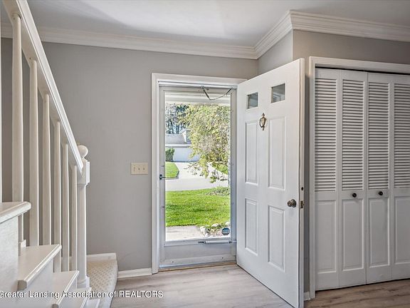 5th image of 2158 Butternut Dr