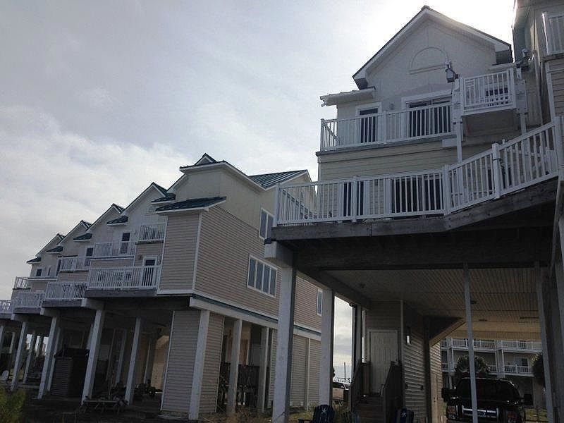 1st image of 1648 Alligator Dr APT 315