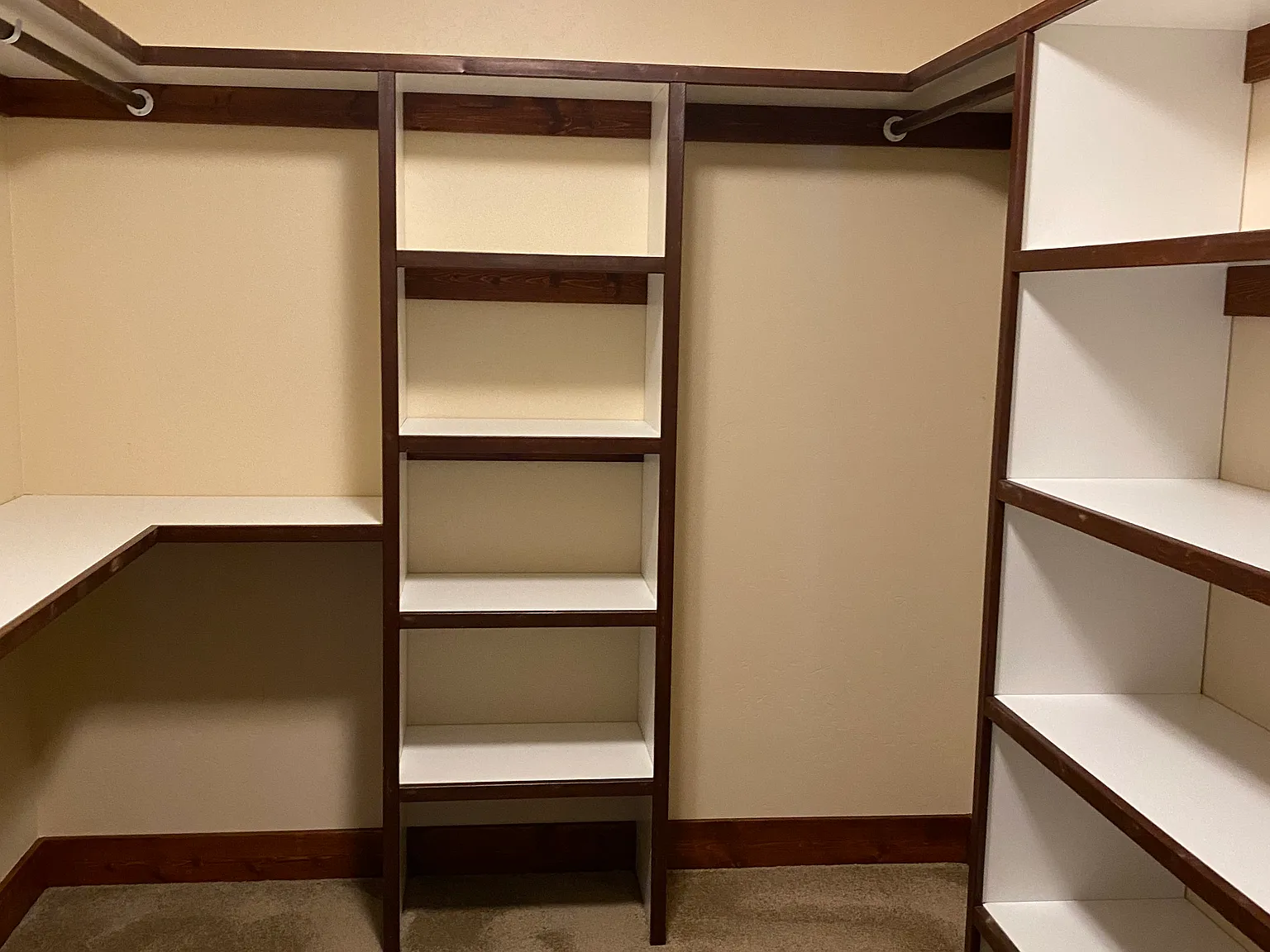 3 bed, 2.5 bath, 2024 sqft, $3,000 — Photo 4