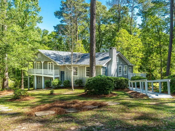 1300 E Pine St, Ellisville, MS 39437