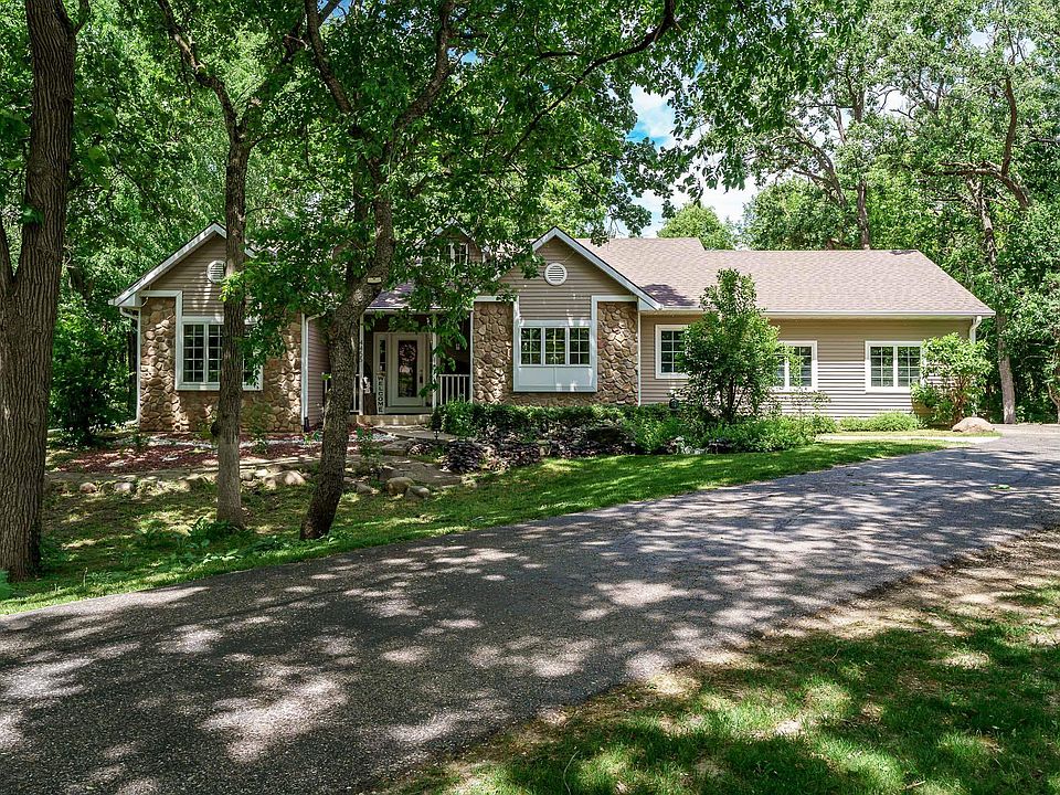 1st image of 4455 Pheasant Run