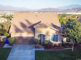8344 Clover Creek Rd, Riverside, CA 92508
