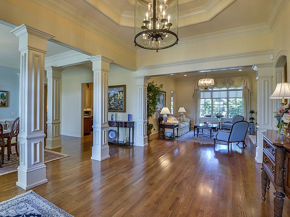 2nd image of 416 Legends Park Cir