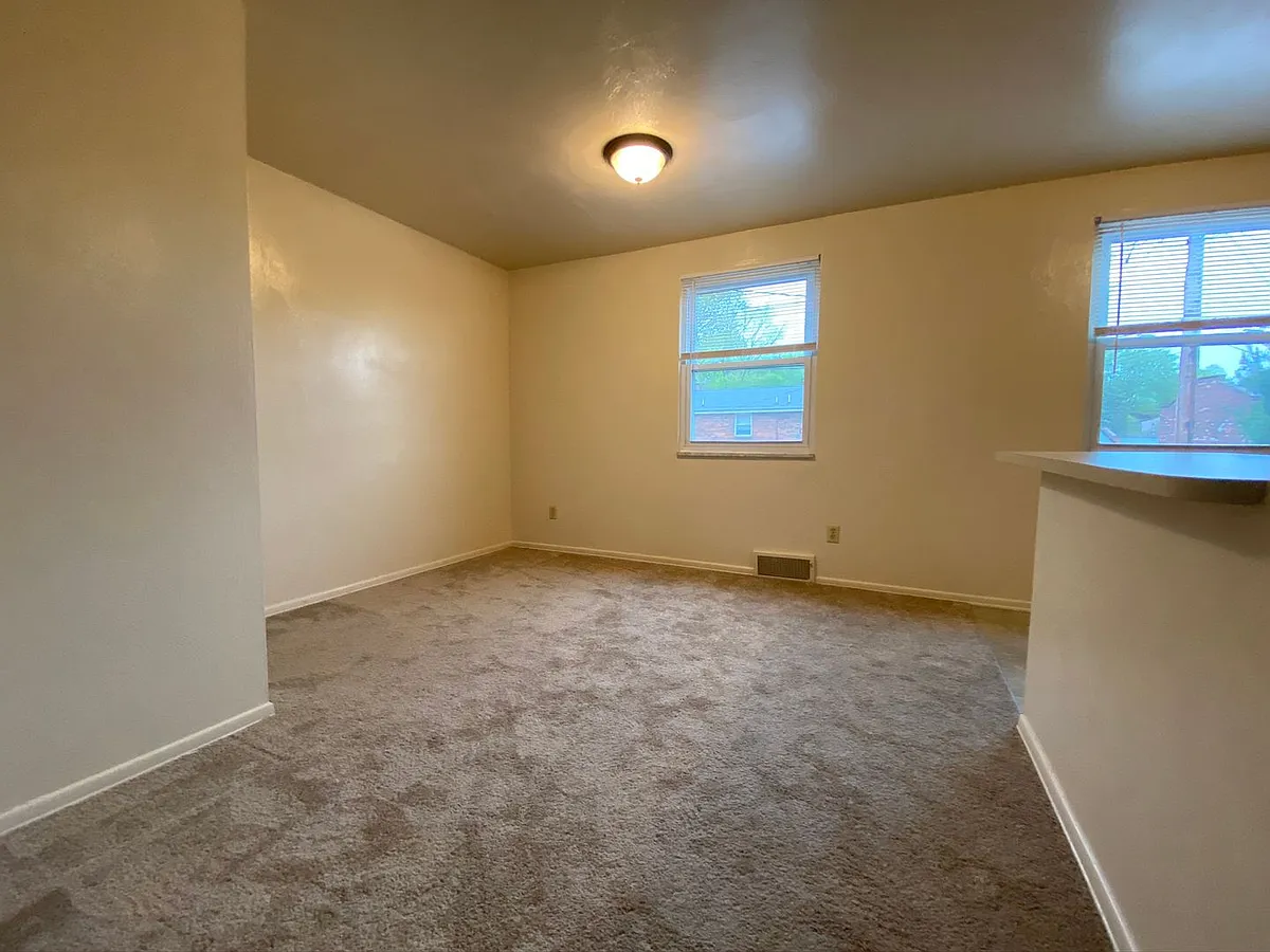 Building Photo - 413 Millers Ln #A