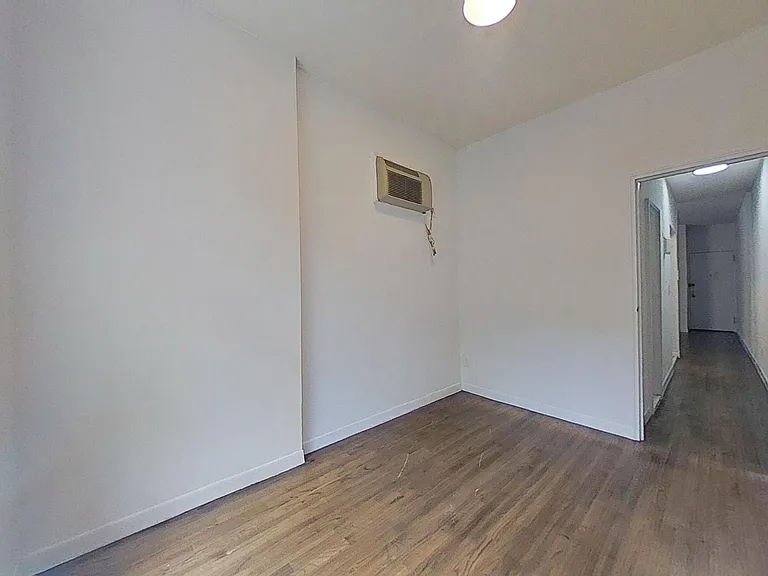 214 E 85th St #4D — Photo 5