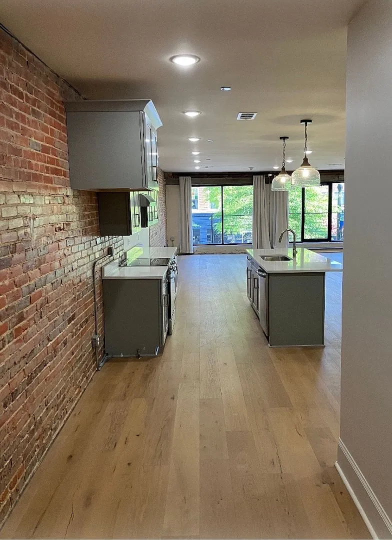 213 W Main St. Apt# 4 — Photo 1