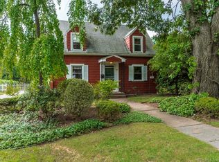 40 Phelps Rd, Manchester, CT 06042