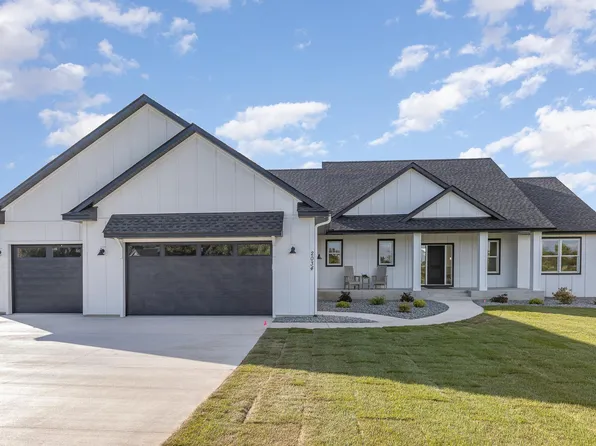 2034 Payten Ln, Jordan, MN 55352