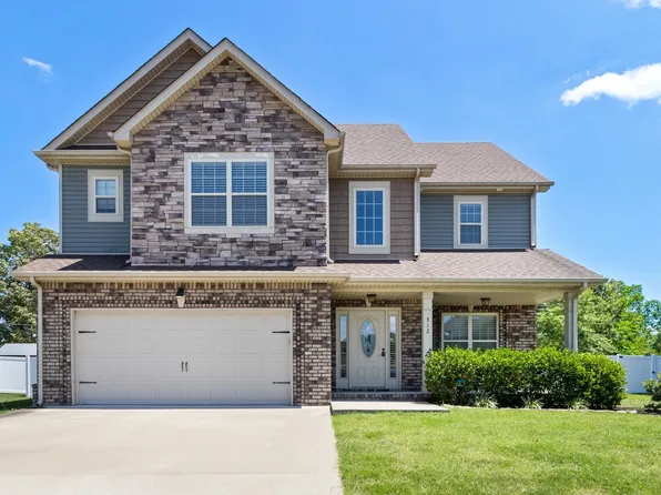 312 Rye Dr, Clarksville, TN 37043
