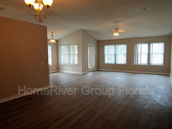 2nd image of 1478 Newcastle Way