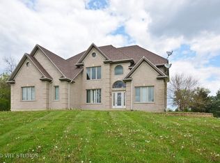 30W822 Smith Rd, Wayne, IL 60184