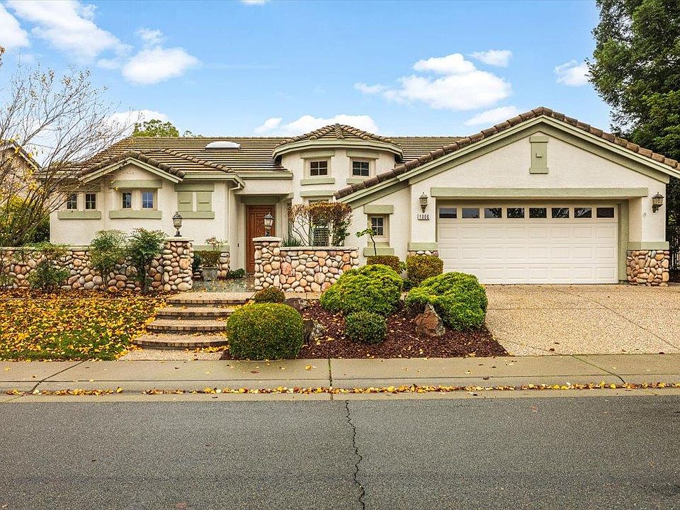 1st image of 1006 Fairway Valley Ln