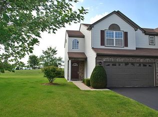 2949 Caldwell Ln, Geneva, IL 60134