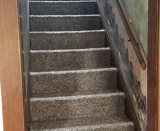 5th image of 385 Jamison Ave