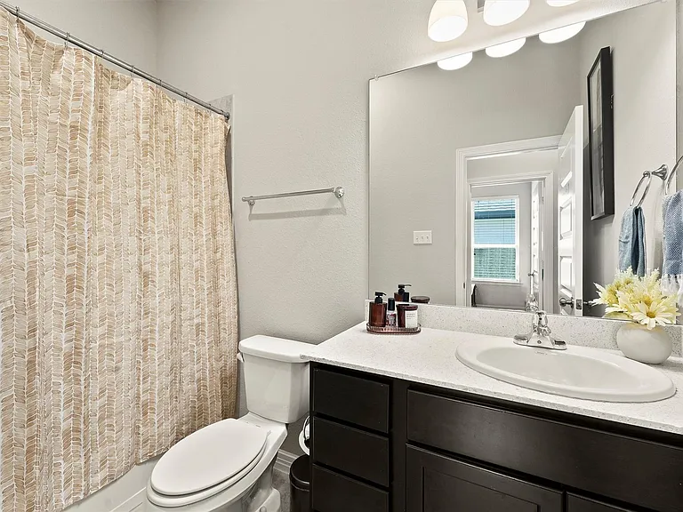 15863 McKinley Green Dr — Photo 18