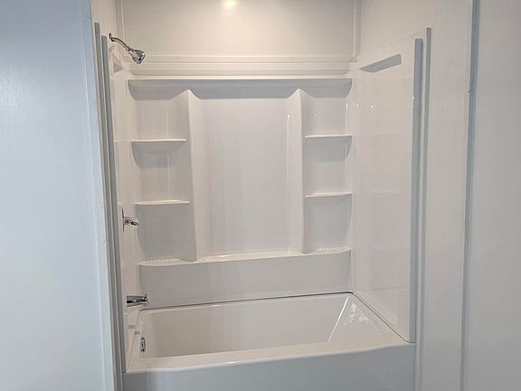 5th image of 1508 W 11th St