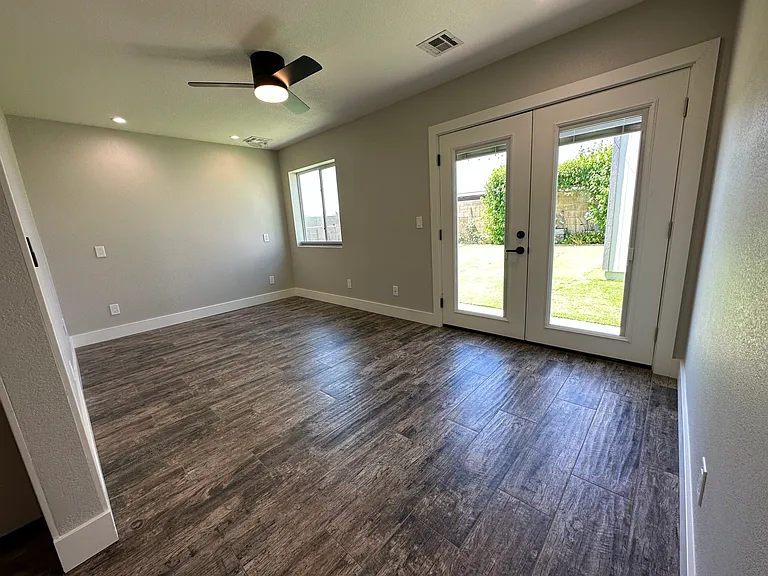 1250 E Marco Polo Rd — Photo 17