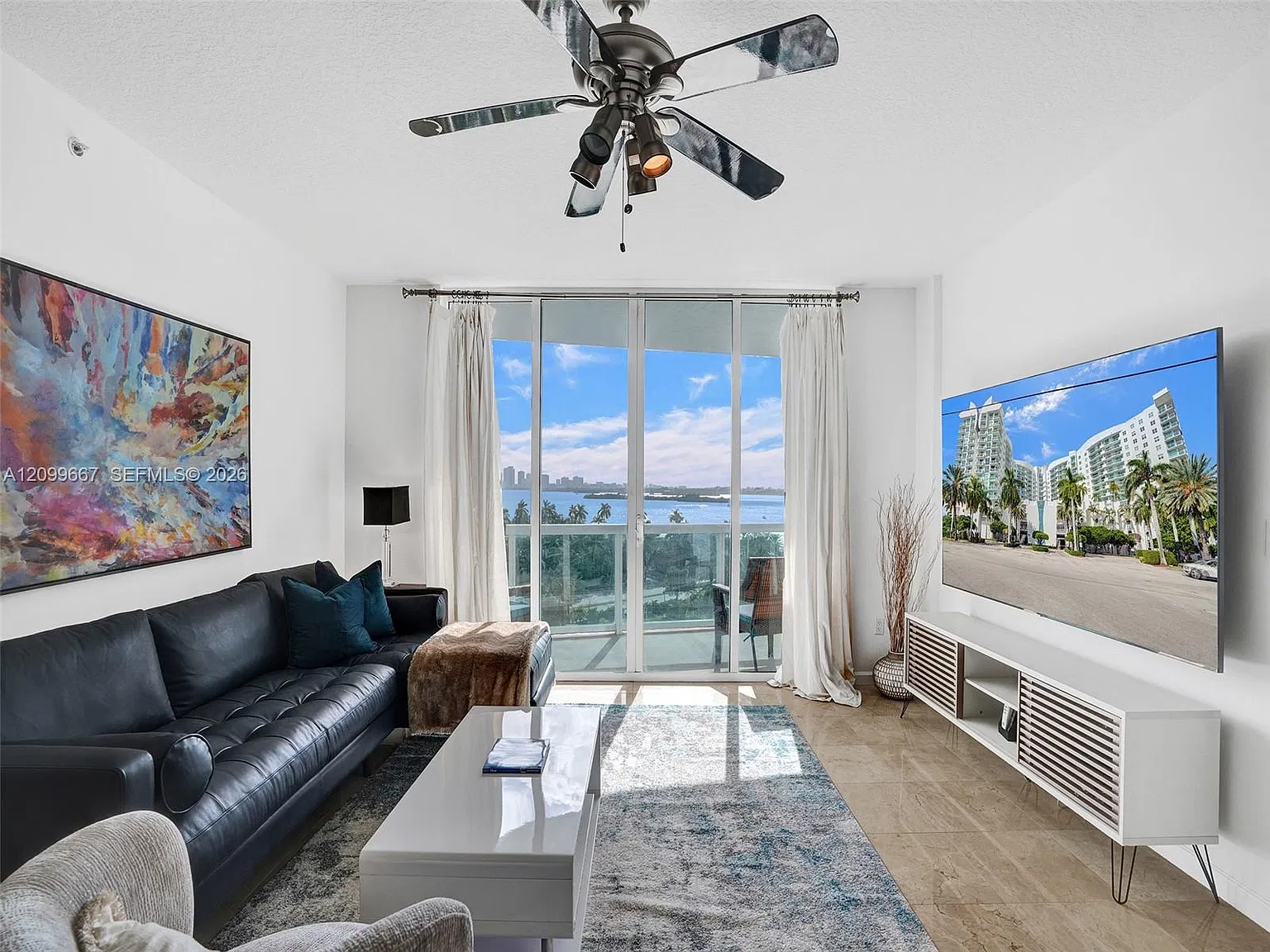 360 Condo A — Photo 2