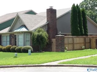 447 Autumnwood Dr SW, Decatur, AL 35601