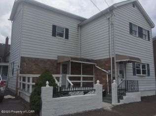 126 E Oak St, Hazleton, PA 18201