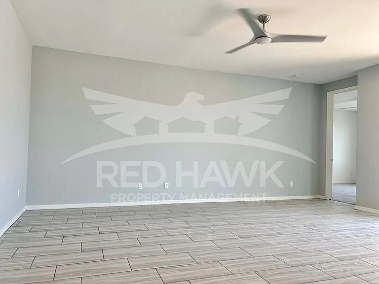 35991 W San Clemente Ave — Photo 6