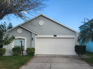 2165 Redwood Cir NE, Palm Bay, FL 32905
