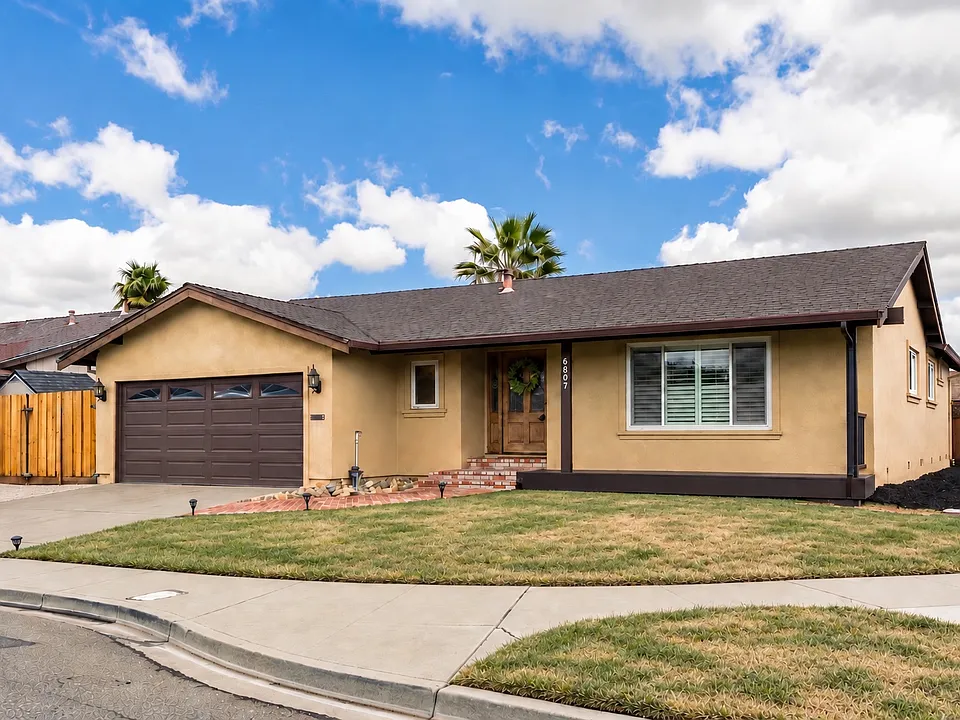 6807 Singletree Ct