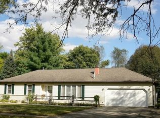 3 Allison Dr, Paxton, IL 60957